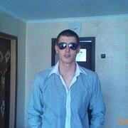  ,   Artur, 33 ,   ,   , c 