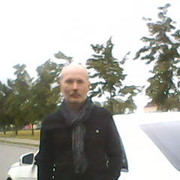  ,   Viktor, 61 ,  