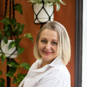  ,   Natalya, 46 ,   c 