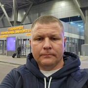  ,   Maksim, 43 ,   ,   , 
