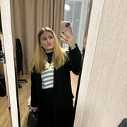  ,  Miroslava, 21
