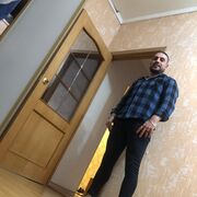  ,   Aeman, 29 ,   ,   