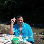  ,   Rauf, 49 ,     , c 