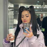  ,   Elena, 37 ,   ,   