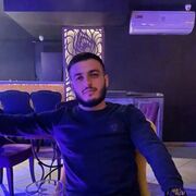  ,   Artur, 32 ,   ,   