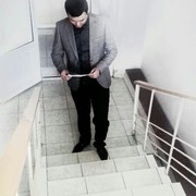  ,   Azizbek, 33 ,  