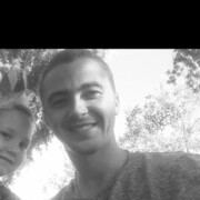  ,   Maxim, 27 ,   ,   