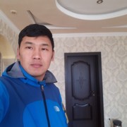  ,   Maks, 33 ,   ,   , c 