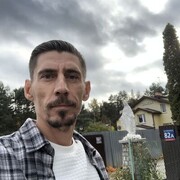  ,  Anton, 37