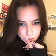  , 