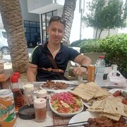  Mimarsinan,  Rinat, 32