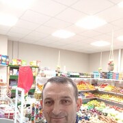 ,  Baxtiyar, 45