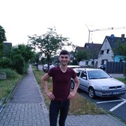  Herzogenrath,  Adrian, 27