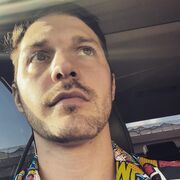  ,  Steve, 28