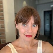  ,   Marina, 42 ,   c , 