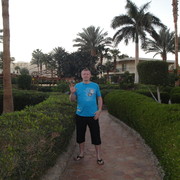 � � ������