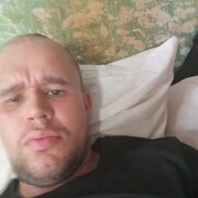  ,  Nik, 27