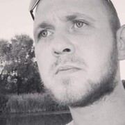  ,  Artist, 36