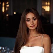  ,  Darina, 30