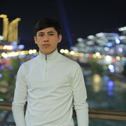  ,  Kamron, 22