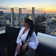  ,   Sasha, 27 ,   