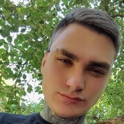  ,  Alex, 25