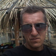  ,   Viktor, 44 ,   ,   , c 