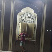  ,   Farrux, 35 ,   ,   , c 