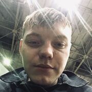  ,  Viktor, 27