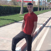  ,   Yassin, 18 ,  