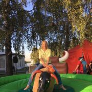  ,   Anna, 43 ,  