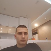  Mikolow,  Dima, 25