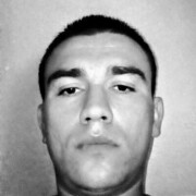  ,  Viktor, 35