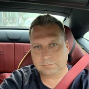  King George,  Zvika, 44