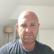  An Cabhan,  Viorel, 44
