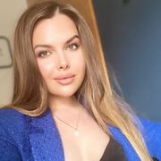  ,  Ksenia, 23