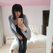  ,  Kris, 32