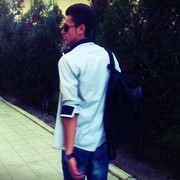  ,   Bob, 32 ,   