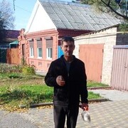  ,   Maxim, 40 ,     , c 