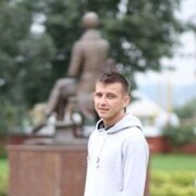  ,   Leo, 37 ,   ,   