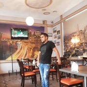  ,   Artur, 38 ,     , c 