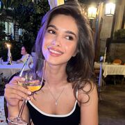  ,   Julia, 29 ,   ,   