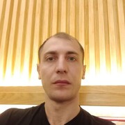  ,   Artur, 31 ,   ,   
