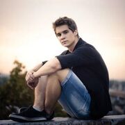  ,   Ivan, 33 ,   ,   , c , 