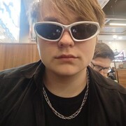  ,   Nikita, 18 ,   ,   
