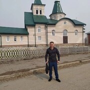  ,   Maxim, 43 ,   ,   