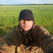  ,  Roman, 32