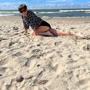 ,   , 28 ,   c , 