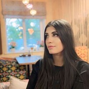  , 