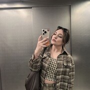  , 